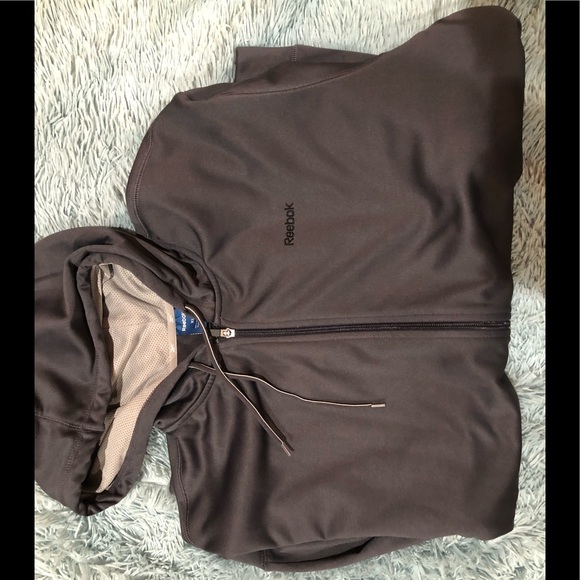 Reebok Other - NWOT MENS REEBOK ZIPPER SWEATER SIZE XL